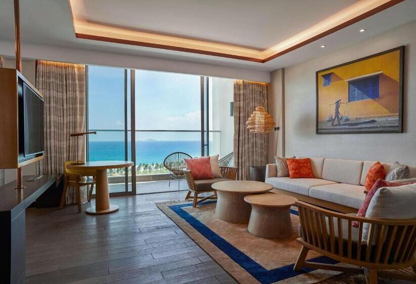 سوییت جونیور اجرایی, Radisson Blu Resort Cam Ranh