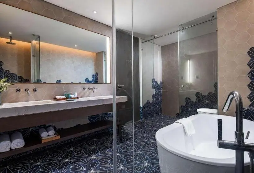 سوئیت اجرایی با چشمانداز دریا, Radisson Blu Resort Cam Ranh