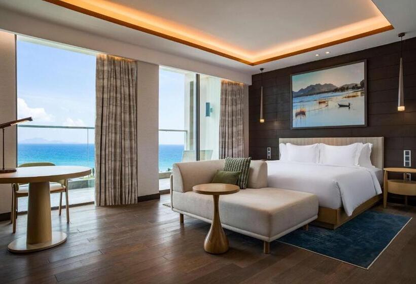 سوئیت اجرایی با چشمانداز دریا, Radisson Blu Resort Cam Ranh