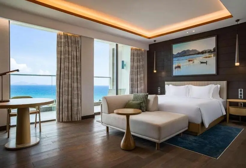 سوئیت اجرایی با چشمانداز دریا, Radisson Blu Resort Cam Ranh