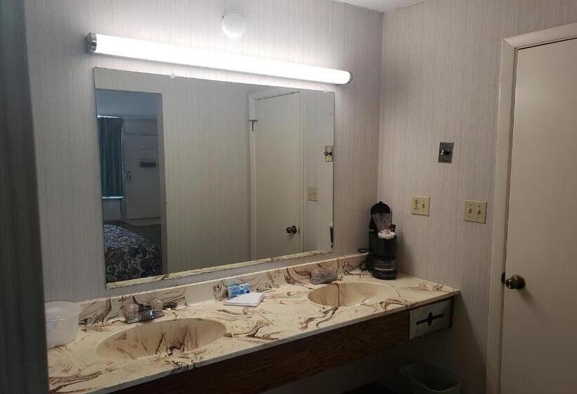 スタンダードルーム, OYO Hotel Whitely City Hwy 27 KY