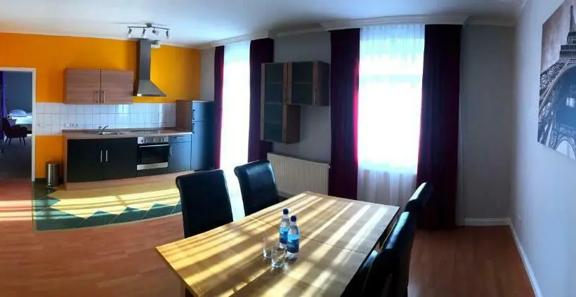 Huoneisto 1 Makuuhuone Parveke, Seehotel Louise