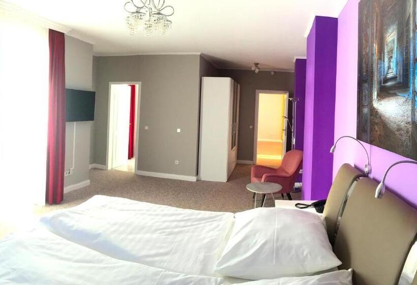 Апартаменты 1 Спальня с Балконом, Seehotel Louise