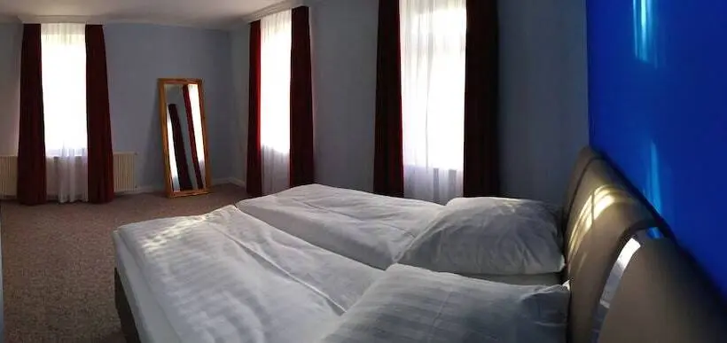 Huoneisto 1 Makuuhuone Parveke, Seehotel Louise
