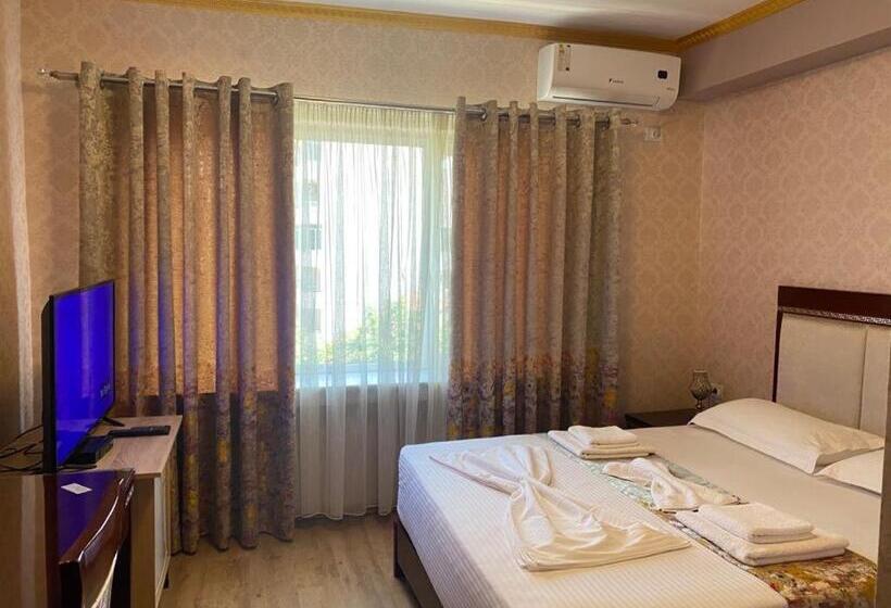 标准间, British Hotel Pogradec