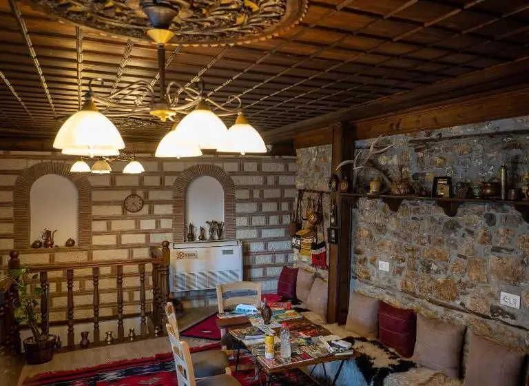 اتاق استاندارد سه نفره, Borklad