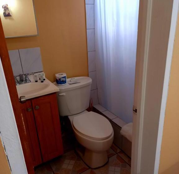 Chambre Deluxe, Beverley's Guest House, Nevis