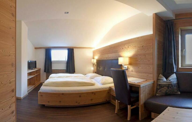 اتاق استاندارد, Garni Vanadis