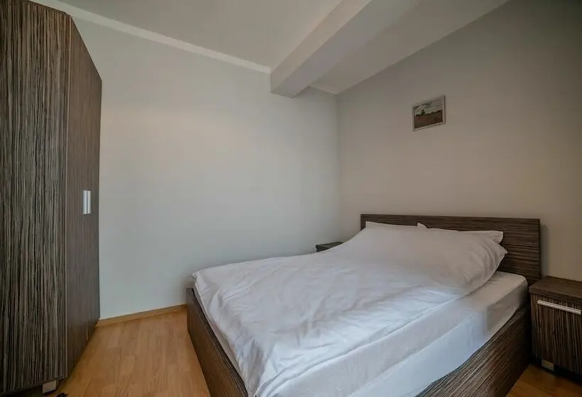 Sviitti, Elis Residence