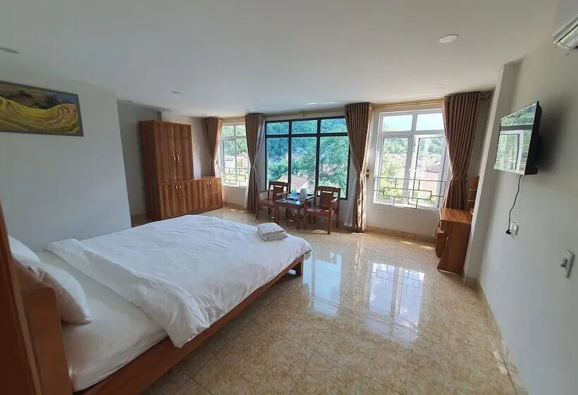 اتاق لوکس, Flaco Hostel Sapa