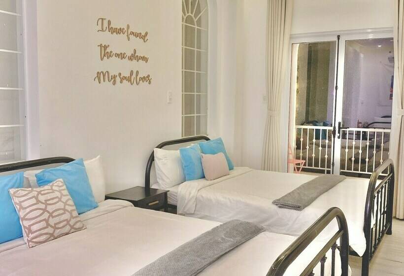 اتاق خانوادگی, The Chill Hue Homestay