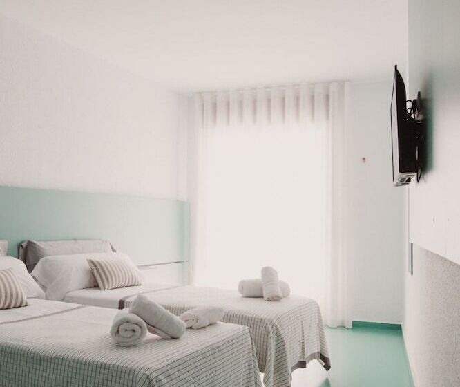 家庭间, Subup Hostel