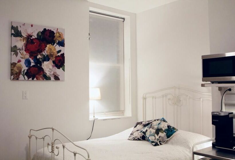 Студия Стандарт, Palmerston