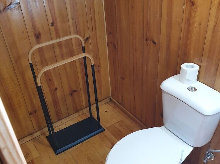 Quarto Estandar, Solar Transmontano