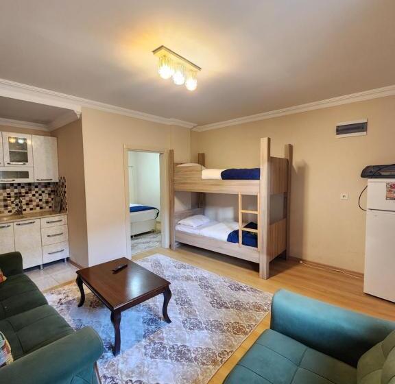 מיטת קינג בסוויטה, Trend Suite