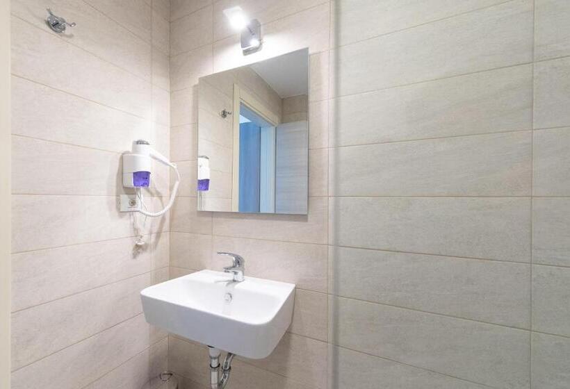 스탠다드 스튜디오, Zip Apartments