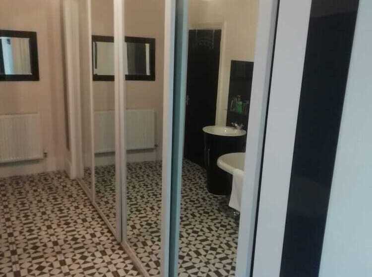 行政套房, The Wellington Restaurant And Bar