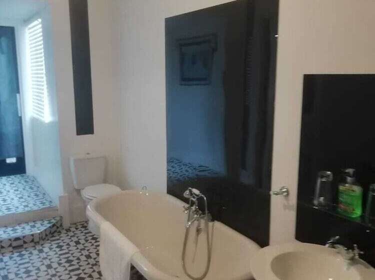 行政套房, The Wellington Restaurant And Bar