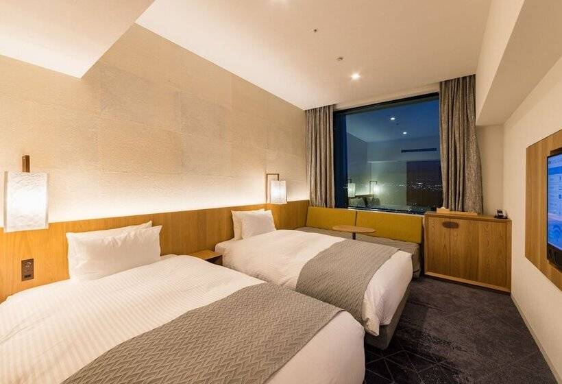 스탠다드 룸, Clad