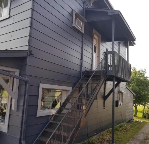 标准间, Motel Shantik