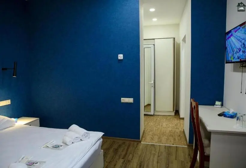 اتاق لوکس با تخت بزرگ, Gyurji Home   Guest House In Gyumri