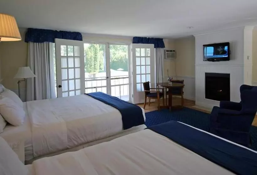 スーペリアースイート, Colonial Inn Harbor Springs