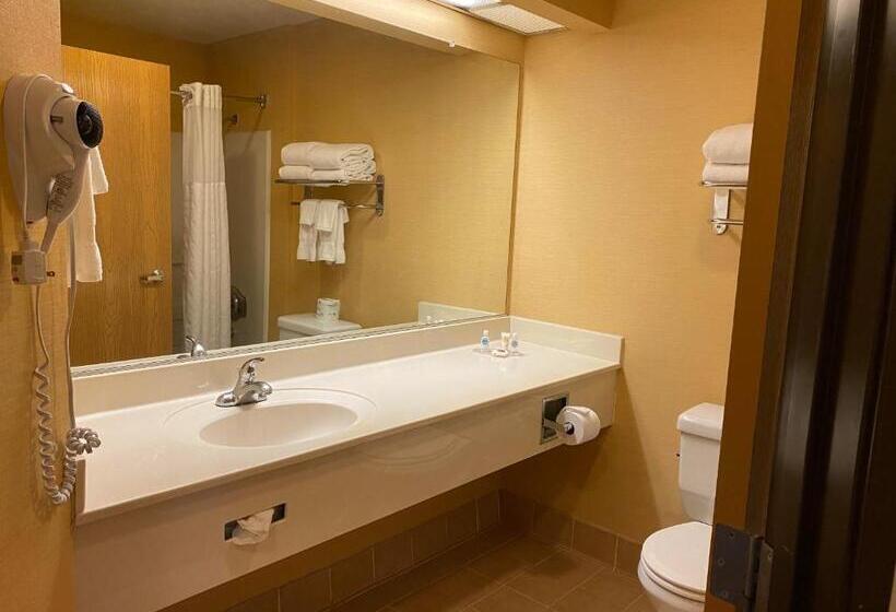 סוויטה, Comfort Inn Marina On The Monterey Bay