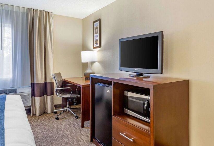 Люкс, Comfort Inn Rockford Near Casino District