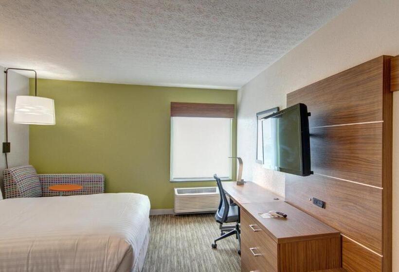 غرفة قياسية سرير كينج لذوى الإحتياجات الخاصة, Holiday Inn Express Columbus South   Obetz, An Ihg