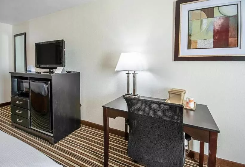 سوییت, Quality Inn