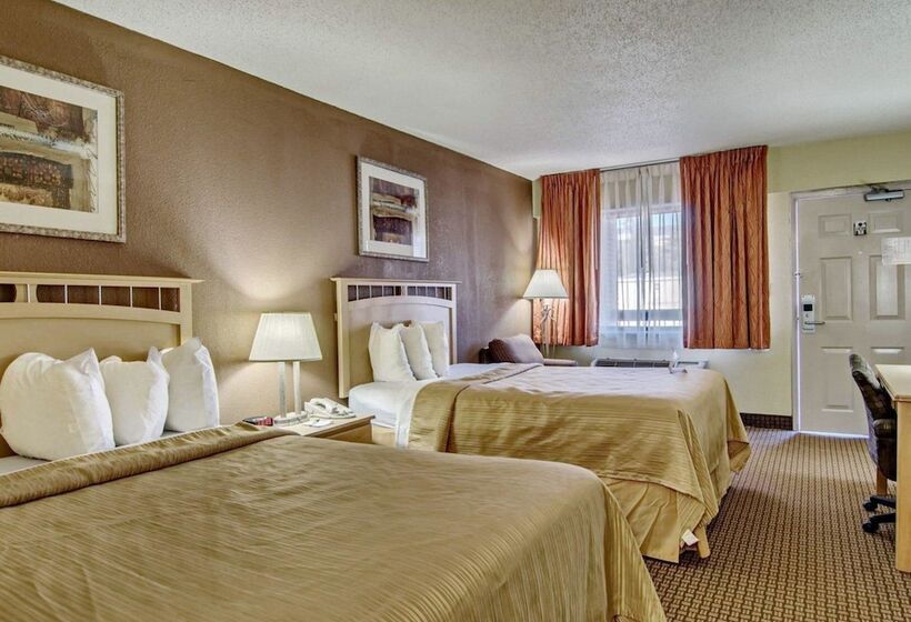 غرفه قياسيه سريرين مزدوجين, Quality Inn Salem  I81