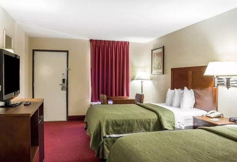 2ダブルベッドのスタンダードルーム, Quality Inn Selma Smithfield