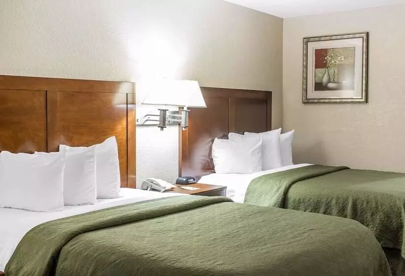 2ダブルベッドのスタンダードルーム, Quality Inn Selma Smithfield