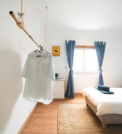 Standard Room Shared Bathroom, Gundi House
