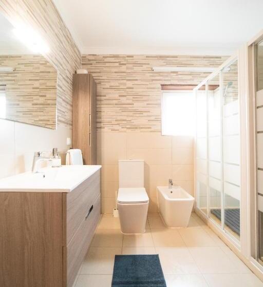 חדר סטנדרט חדר אמבטיה משותף, Gundi House