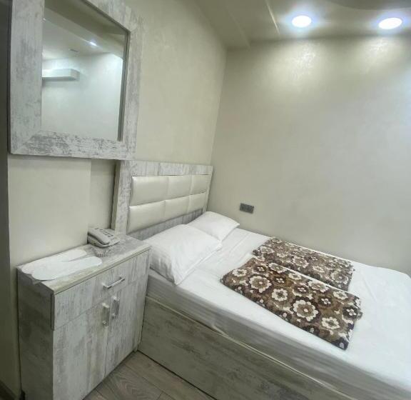اتاق لوکس چهار تخته, N1