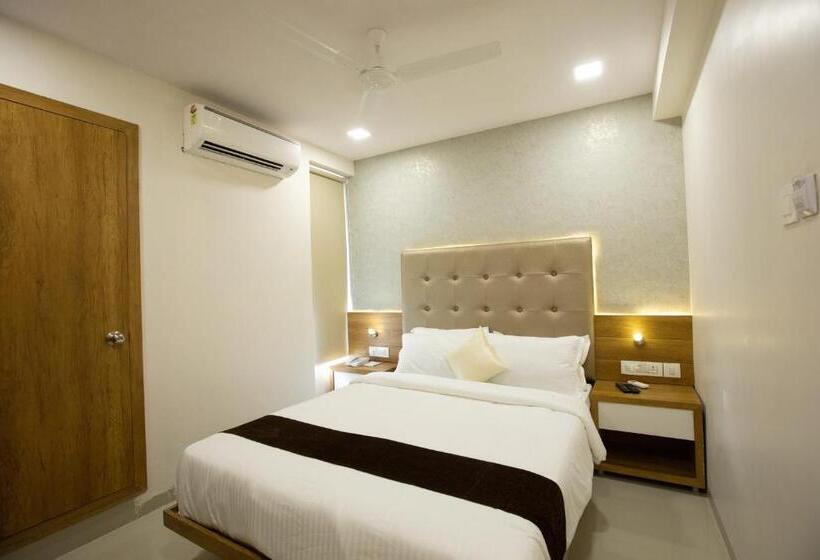 غرفة إقتصادية, Grace Galaxy