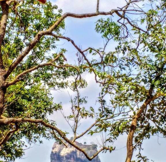 غرفة عائلية مطلّة علي الجبل, Panoramic Royal Villa