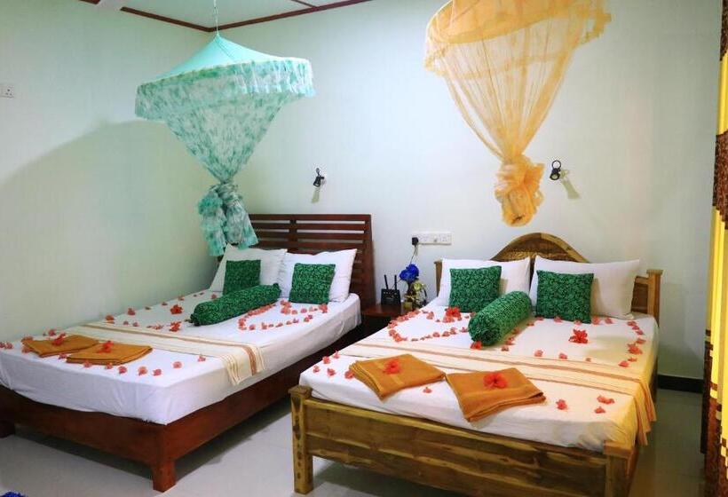 غرفة عائلية مطلّة علي الجبل, Panoramic Royal Villa