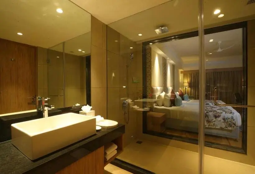 デラックスルーム, Regenta Resort Belagavi