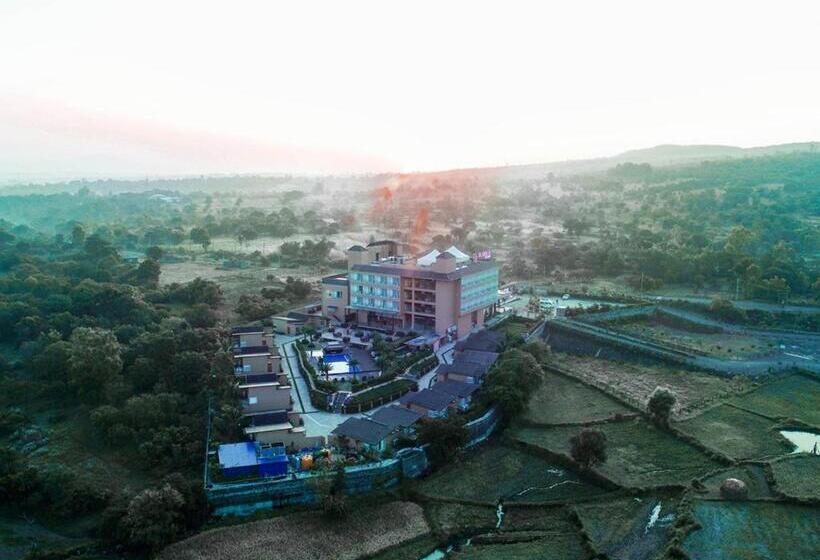 غرفة إدارية سرير كينج, Regenta Resort Belagavi