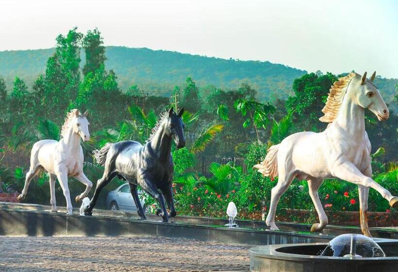 غرفة إدارية سرير كينج, Regenta Resort Belagavi