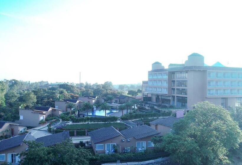 ‫فيلا غرفة نوم واحدة, Regenta Resort Belagavi