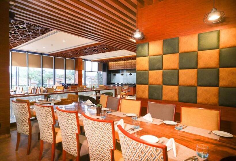 اتاق سوپریور, Regenta Resort Belagavi