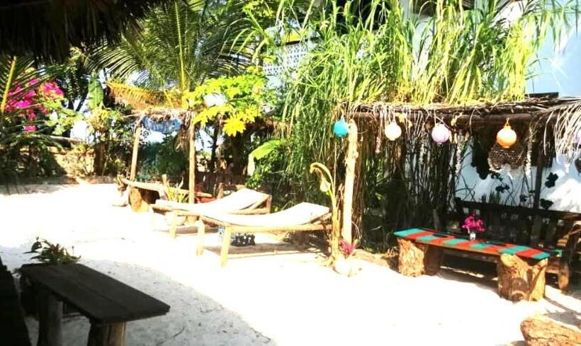 スタンダードルーム, Furaha Lodge
