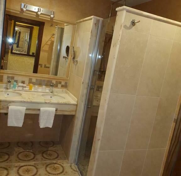 غرفة قياسية, Cerro La Nina