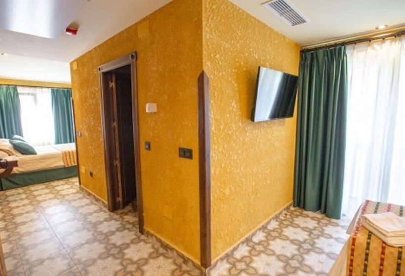 غرفة قياسية ثلاثية, Cerro La Nina