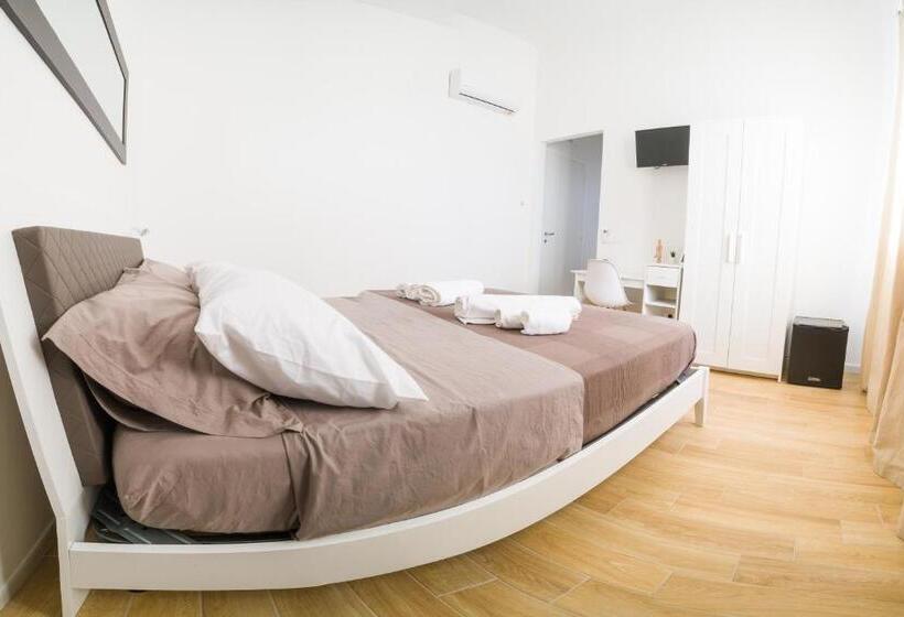 标准间, Stabile Hospitality