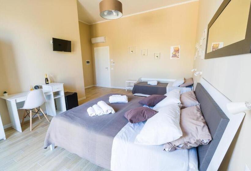 标准三人间, Stabile Hospitality