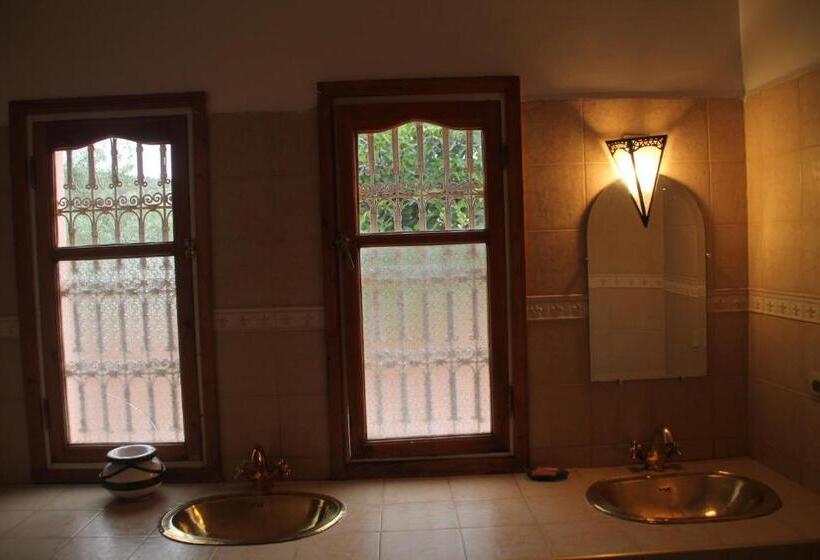 اتاق لوکس, Ecolodge Espace Tamount